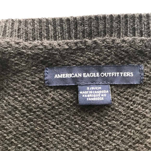 American Eagle Knit Sweater - Picture 5 of 5